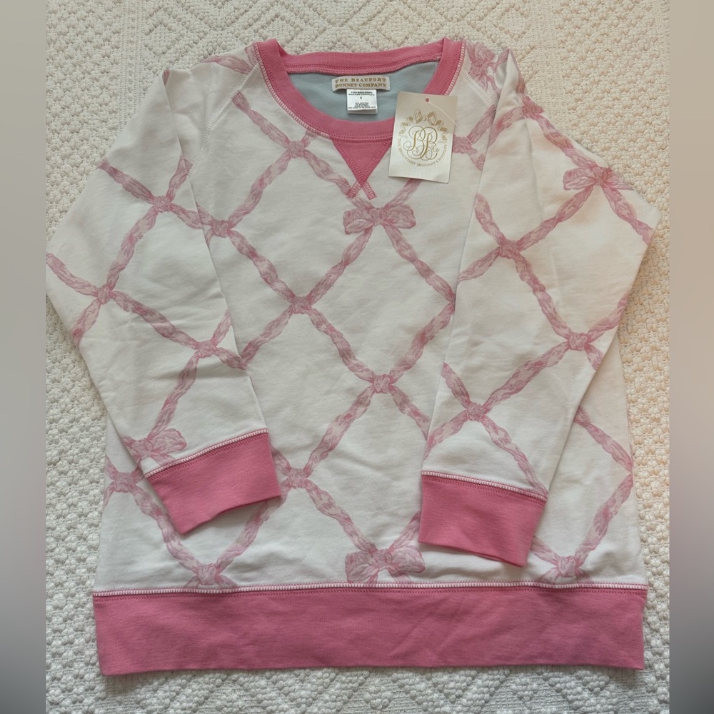 Cassidy Comfy Crewneck
Belle Meade Bow